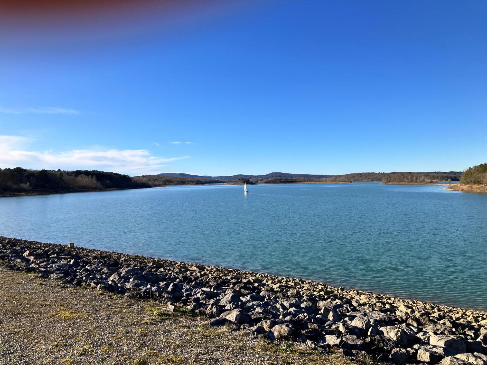 Maison Avec Vue Sur Le Lac De Montbel Bagian luar foto